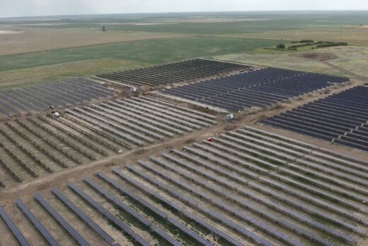 Photograph showcasing GOLDBECK SOLAR's Youngstown solar project